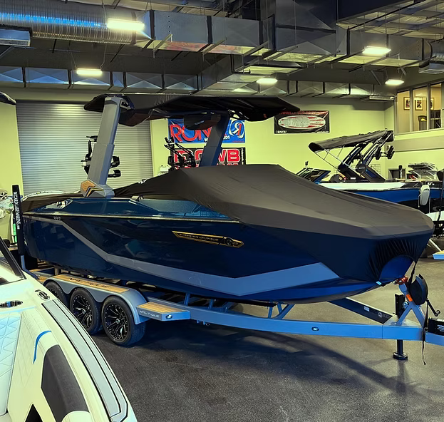 Soft Shell Wake Boat Cover